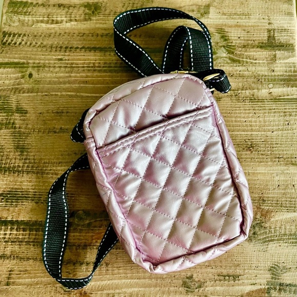SCOUT “The Micromanager” Quilted Crossbody Bag Iridescent Purple, NWOT - Picture 5 of 5